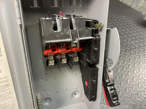 Square D HU361 Heavy Duty Safety Disconnect Switch 30A 600V