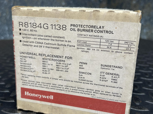 Honeywell Tradeline R8184G1138 Protectorelay Oil Burner Control - Unused