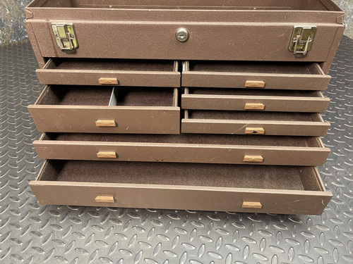 Very Nice Kennedy 7 Drawer Machinist Tool Box Series 520-8158