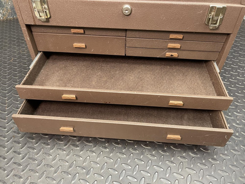 Very Nice Kennedy 7 Drawer Machinist Tool Box Series 520-8158
