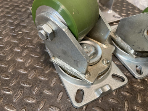 Set of 4 Albion Casters Heavy Duty 3" Wide 4" Wheels AT9000001 Mount Plate
