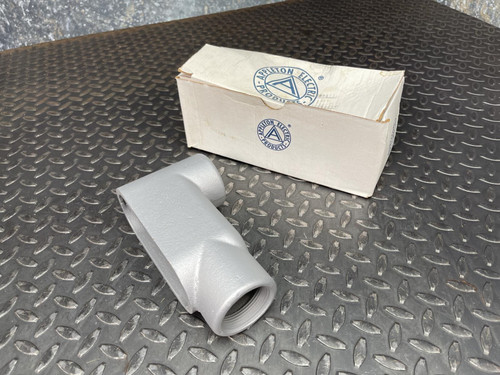 Appleton APP LB57 1-1/2" Grayloy FM7 Conduit Body - Unused Appleton