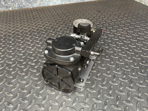 Thomas 107 Series 107CDC20-898 Diaphragm Vacuum Pump /Compressor 12VDC