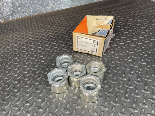Lot of 5 Thomas & Betts 678 1-1/4" Erickson Couplings - Unused Thomas & Betts 678