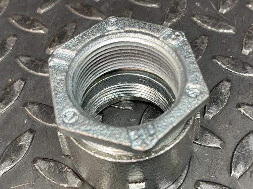 Lot of 5 Thomas & Betts 678 1-1/4" Erickson Couplings - Unused