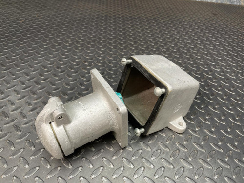 Appleton ADR6033 60A 600V 3W 3P Receptacle w/ Mount Box