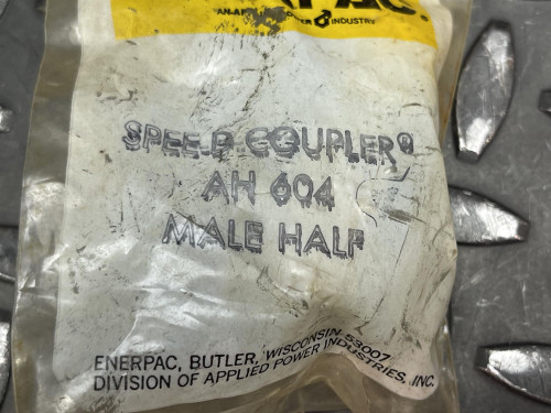 Lot of 3 Enerpac AH604 Spee-D-Coupler Male Half - Unused