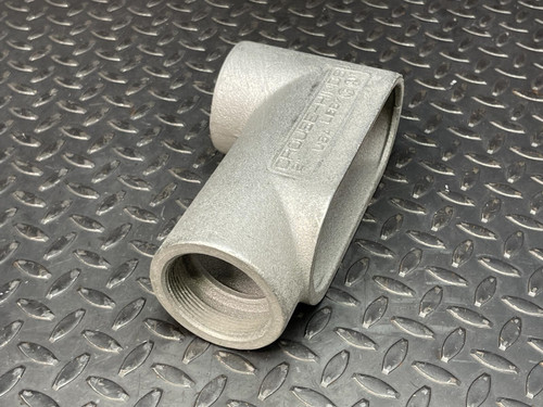 Lot of 2 Crouse-Hinds LB67 2" Conduit Body Form 7 - Unused