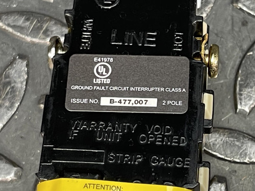 Lot of 3 Hubbell GFST15I Commercial Self Test GFCI Outlets, Ivory - Unused