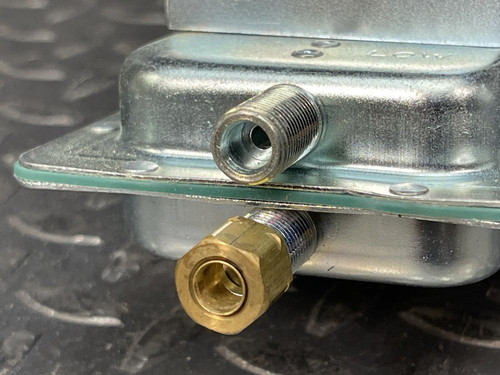 Cleveland Controls AFS-222 Air Pressure Sensing Switch - Unused