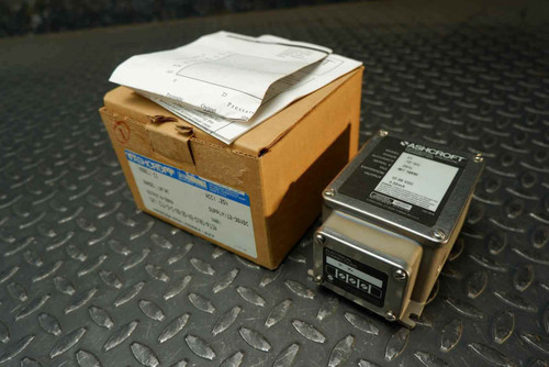 Ashcroft C1 Differential Pressure Transmitter Range 0.10"WC Ashcroft C1J-3-C-XB-25-42-ST01-P100IW