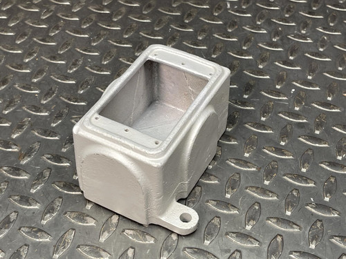 Appleton Unilet Conduit Box Type FD No Hubs 26 Cu In. - Unused