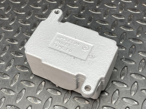 Appleton Unilet Conduit Box Type FD No Hubs 26 Cu In. - Unused
