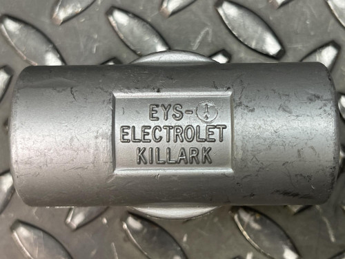 Lot of 2 Killark EYS Electrolet EYS-1 Conduit Fittings 1/2" - Unused