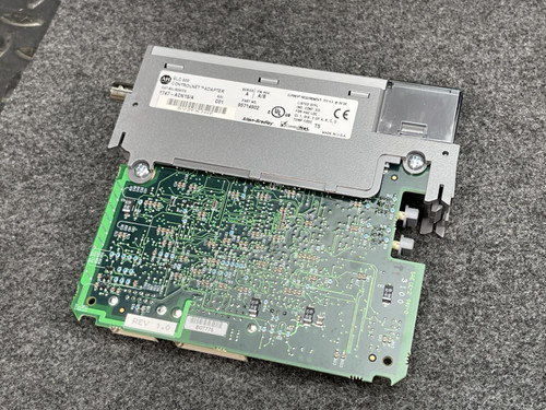 Allen-Bradley, Rockwell Automation 1747-ACN15 Non-Redundant ControlNet Adapter
