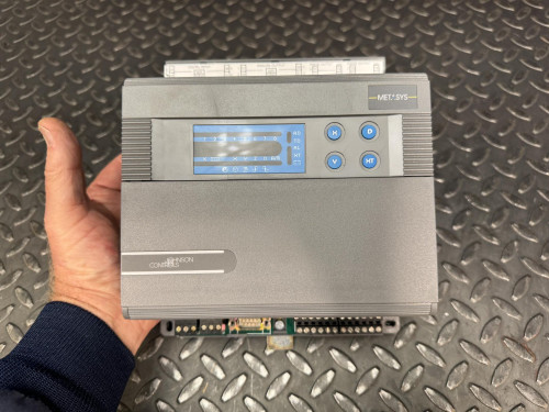 Johnson Controls DX-9100-8454 Metasys Controller
