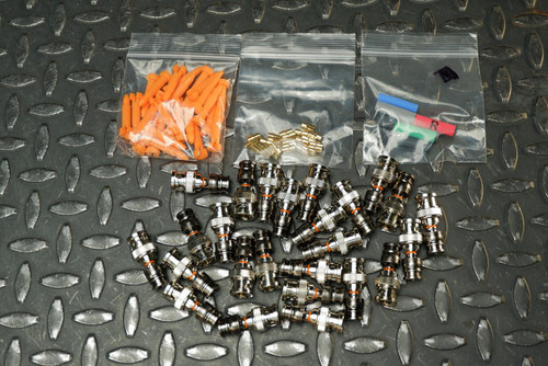 Lot of 24, F-Conn CM-RGB26-BNC Connector for 26AWG Coax New / Unused