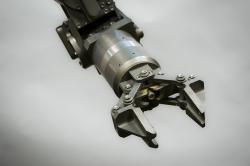 Schilling Titan II Robotic Arm Manipulator System - Fast delivery from Obtainium Science & Industry Surplus - obtainsurplus.com