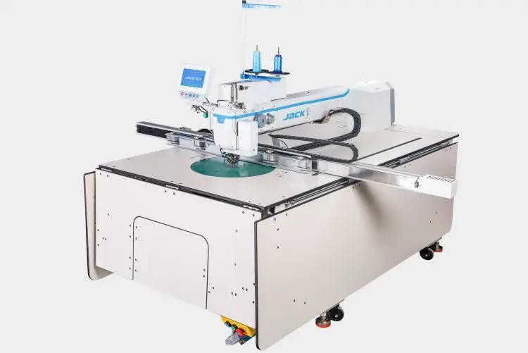 Jack MX-100A 1400mm x 950mm 360 Degree Needle Bar Rotation CNC
