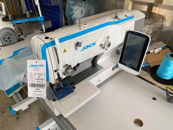 Jack T1790GS-1-D Direct Drive Mechatronic Buttonhole Sewing