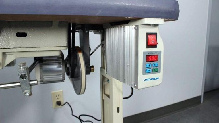 Enhancing Control and Precision: The Role of the Speed Reducer in Industrial Sewing Machines Enhancing Control and Precision: The Role of the Speed Reducer in Industrial Sewing Machines