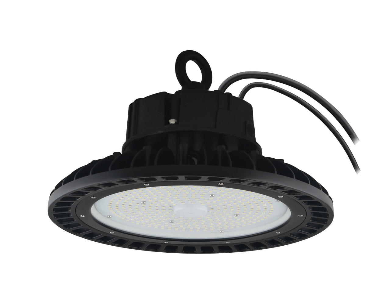 ▪Available in 4000k (neutral white) and 5000k (cool white) color temperatures.
▪Long life LEDs provide 174,000 hours of operation with at least 70% of initial lumen output (L70).
▪Provides a range of 14,000 to 34,000 nominal lumens.
▪Universal 120-277 AC voltage (50-60Hz) and 6-foot incoming AC power cords are standard.
▪0-10vdc dimming drivers are standard.
▪Watertight, compression-type electrical connectors.
▪Mounting options include suspension from pre-installed mounting hook, yoke mounting, snap hook, and attachment to electrical conduit.
▪Glass lens.
▪Power factor > 0.90.
▪Total harmonic distortion < 20%.
▪Color rendering index > 80.
▪Die cast aluminum housing, painted black.
▪Easy installation in new construction or retrofit.