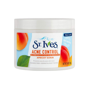 St. Ives Naturally Clear Apricot Scrub