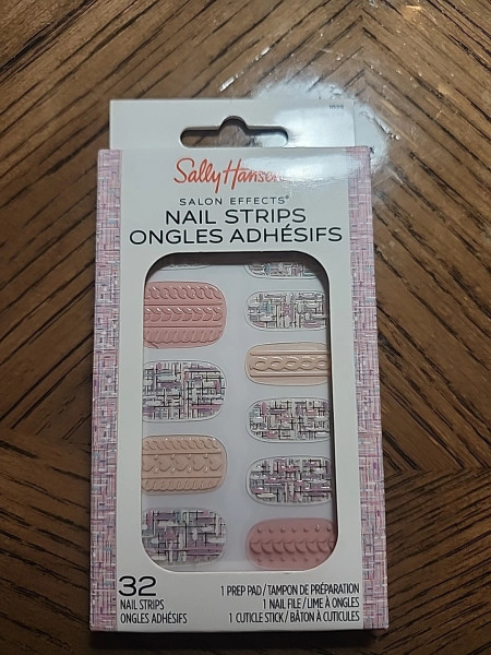 Sally Hansen Salon Effects Nail Strips Nail Polish Cozy Knit - 32 Ct