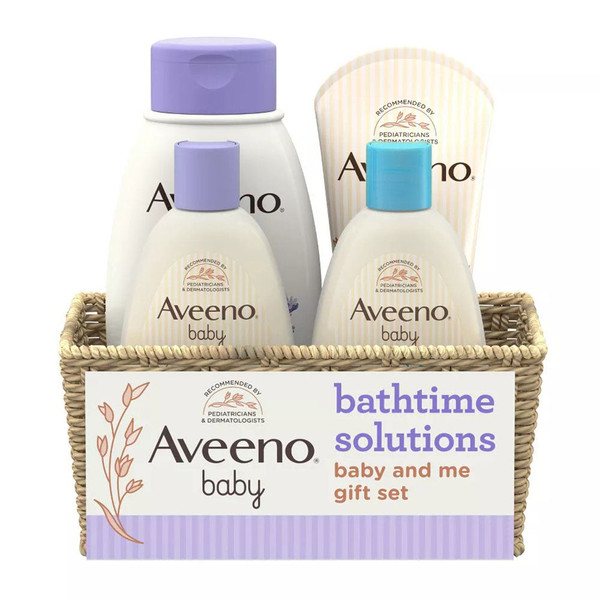 Aveeno Baby Mommy & Me Daily Bathtime Gift Set Including Baby Wash & Shampoo, Calming Baby Bath & Wash, Baby Moisturizing Lotion