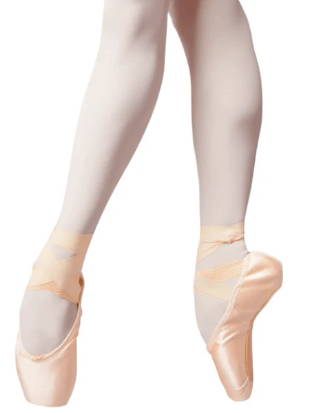 ES0162L- Bloch Lisse Pointe Shoe