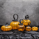 Hallow's Eve | Signature | Handblown Glass Pumpkin w/Tealight