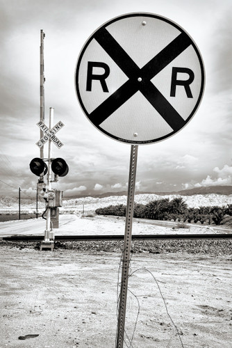 Crossing 5 by Arturo Castillo  | Scenic Railroad Landscape