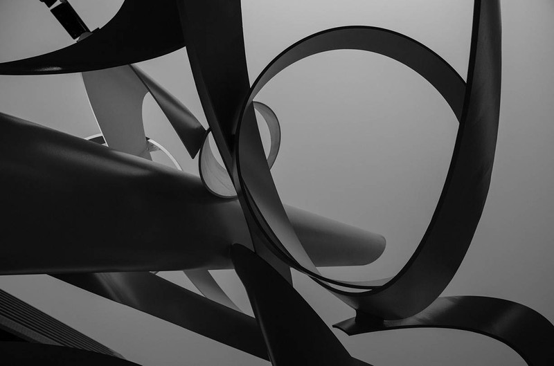 Metal Curls Photo by Rich Abagon | 2017