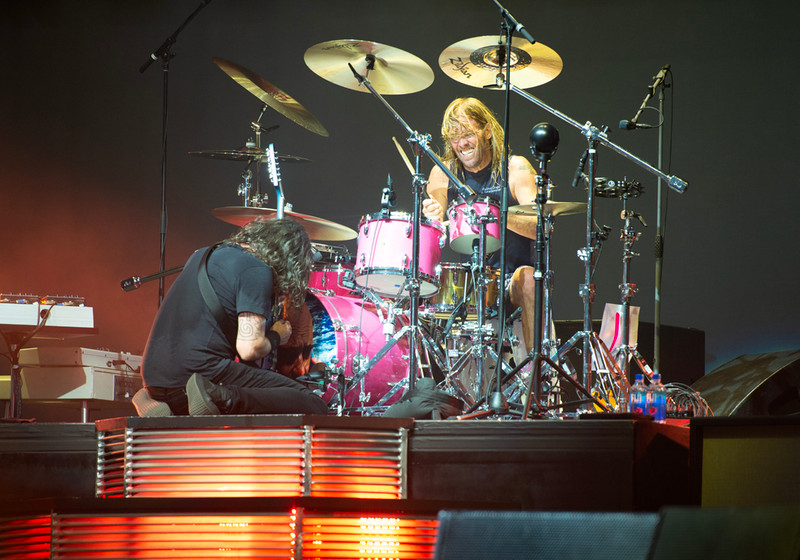 Foo Fighters' Dave Grohl and Taylor Hawkings by George Ortiz