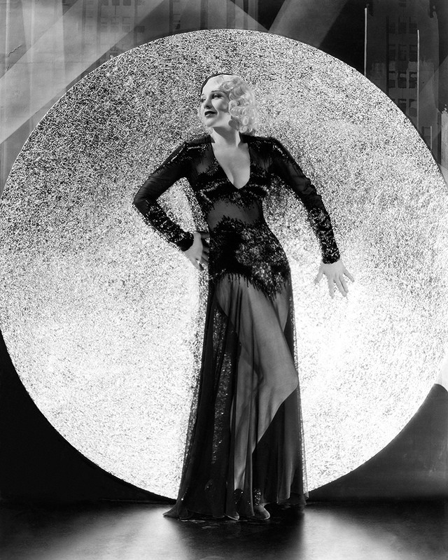 Ginger Rogers, iconic scene photo in Gold Diggers, 1933
