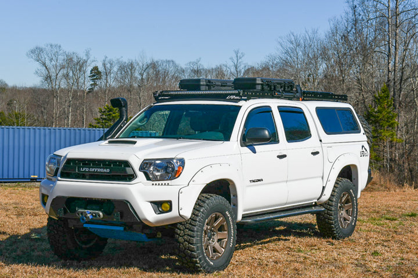 Image of LFD Off Road Tacoma Double Cab Roof Rack Lightforce 40" Combo 2005+.