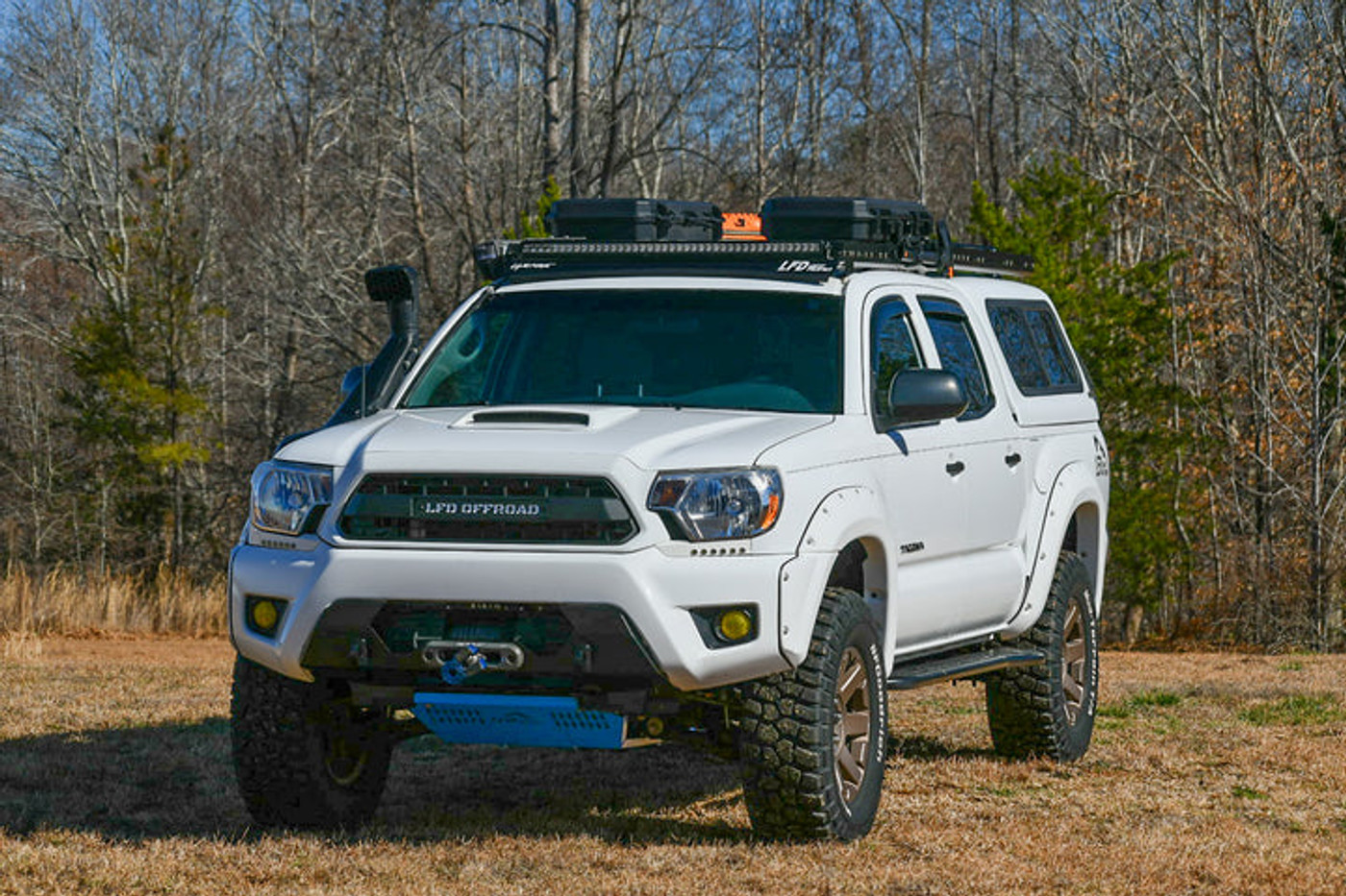 Image of LFD Off Road Tacoma Double Cab Roof Rack Lightforce 40" Combo 2005+.