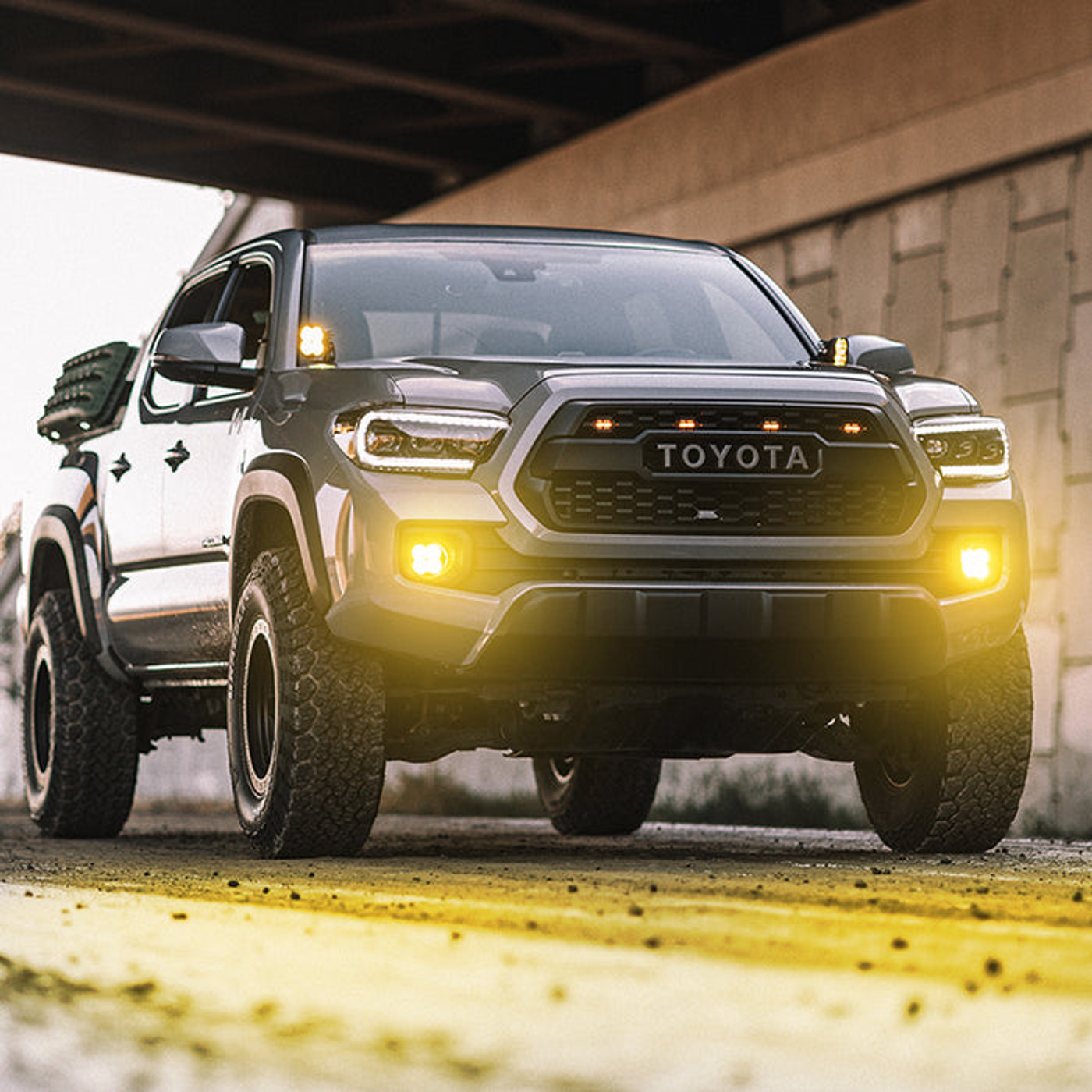 Image of Roxmad LED Fog Lights With Yellow Lens For 2005-Later Toyota Tacoma.