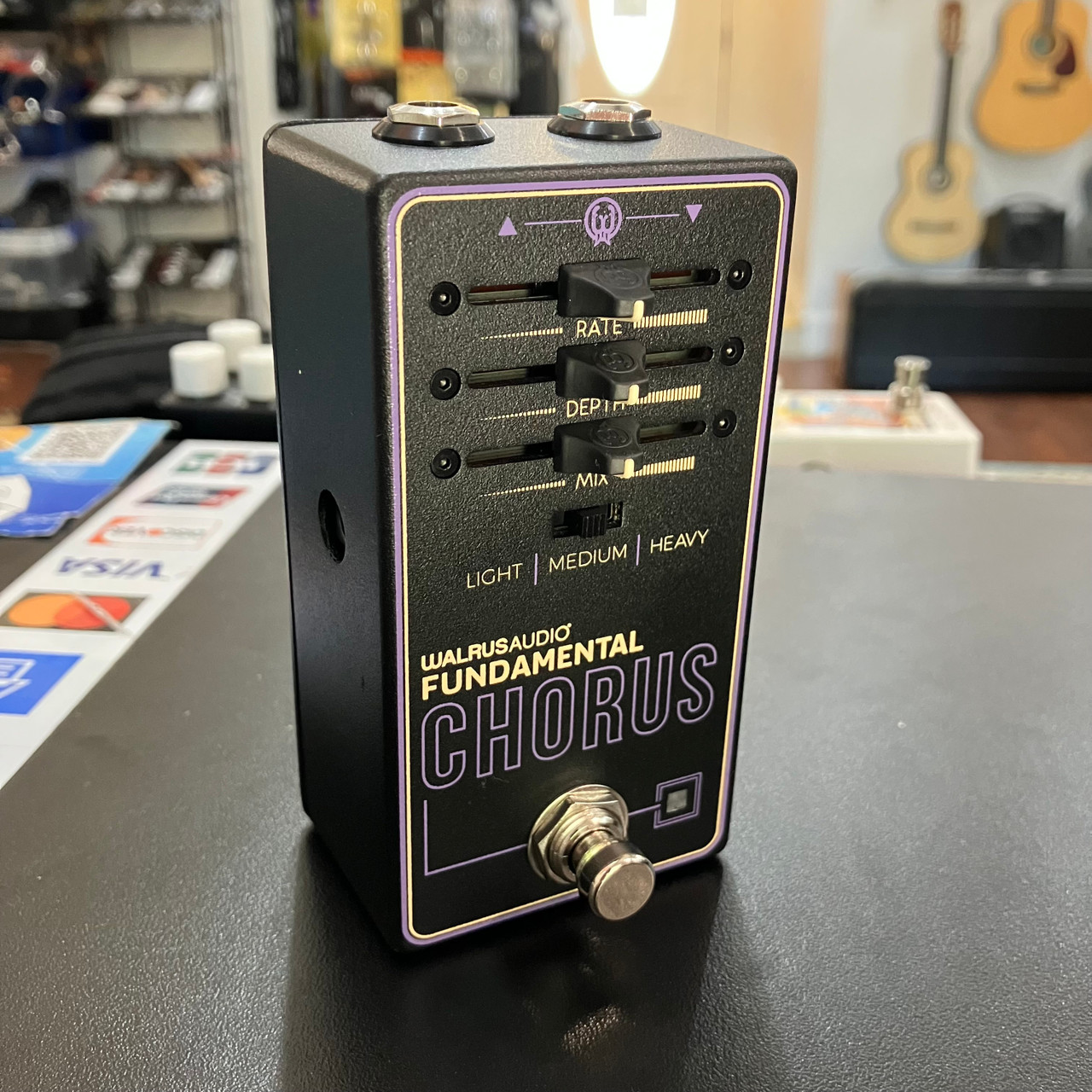 Walrus Audio Fundamental Chrous