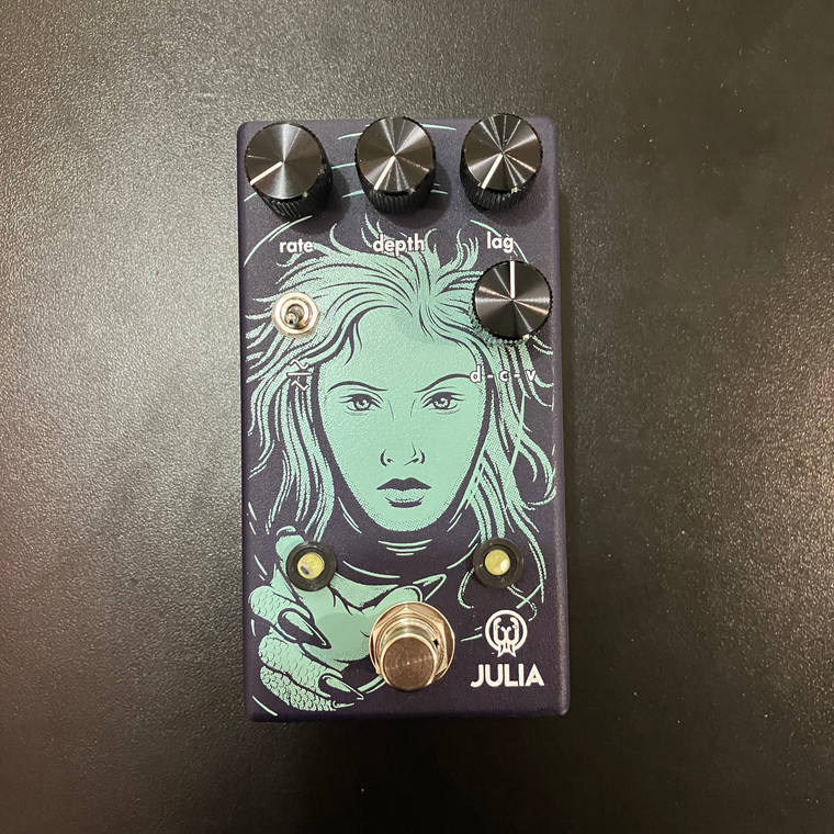 Julia Analog Chorus/Vibrato V2