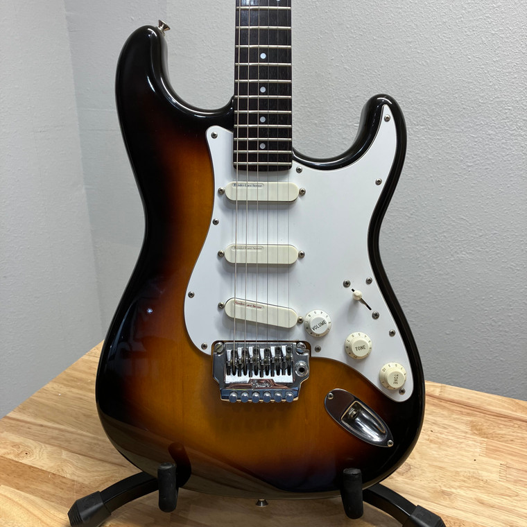 Fender Contemporary MIJ Stratocaster