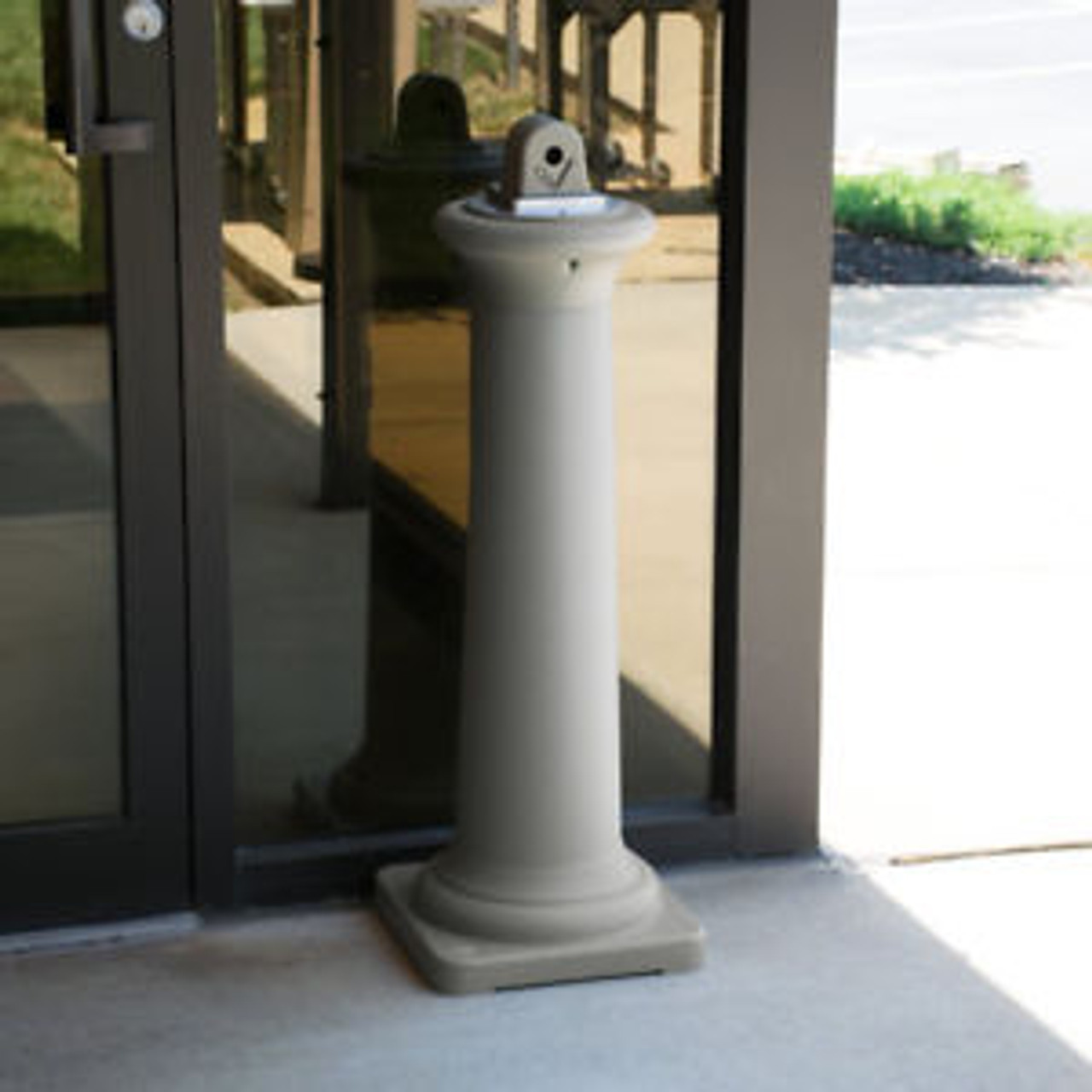 Rubbermaid GroundsKeeper Tuscan Smokers' Bin - Sandstone