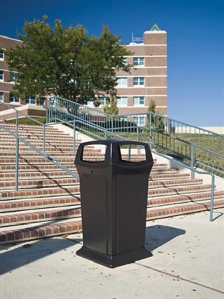 Rubbermaid FG917388BLA