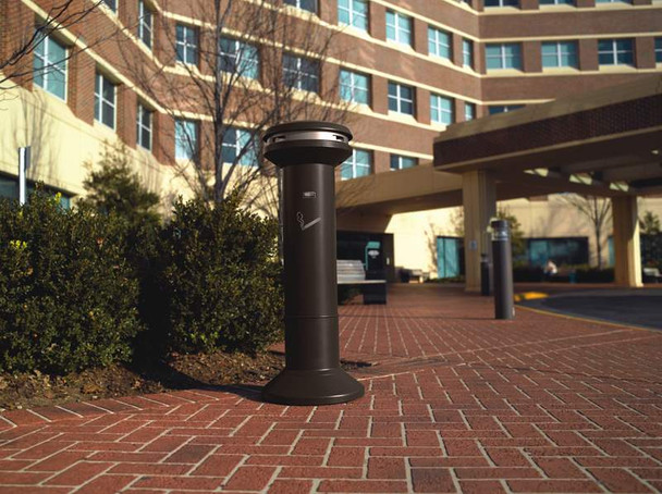 Rubbermaid Infinity High Capacity Smokers' Bin - Black