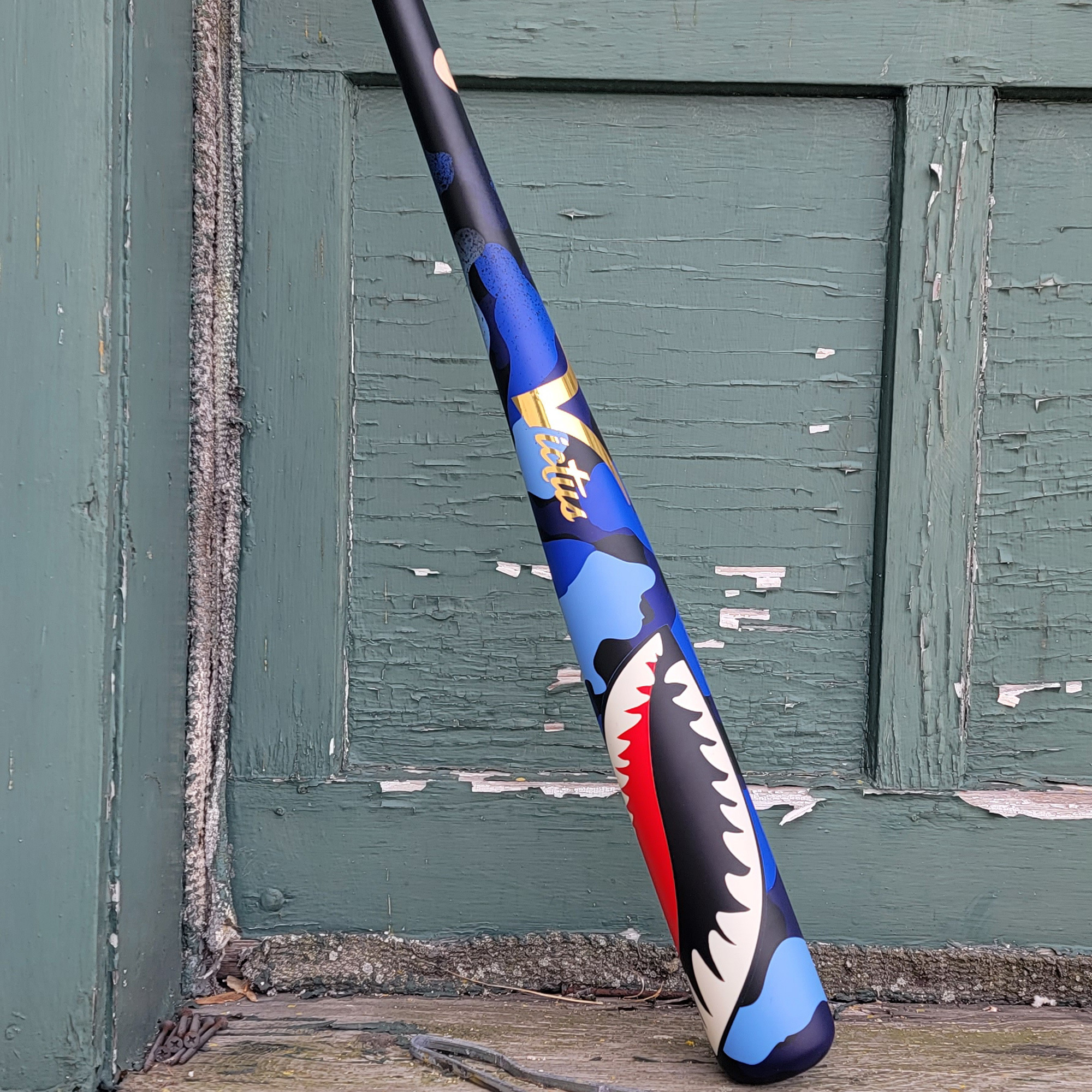 Loudmouth Adley35