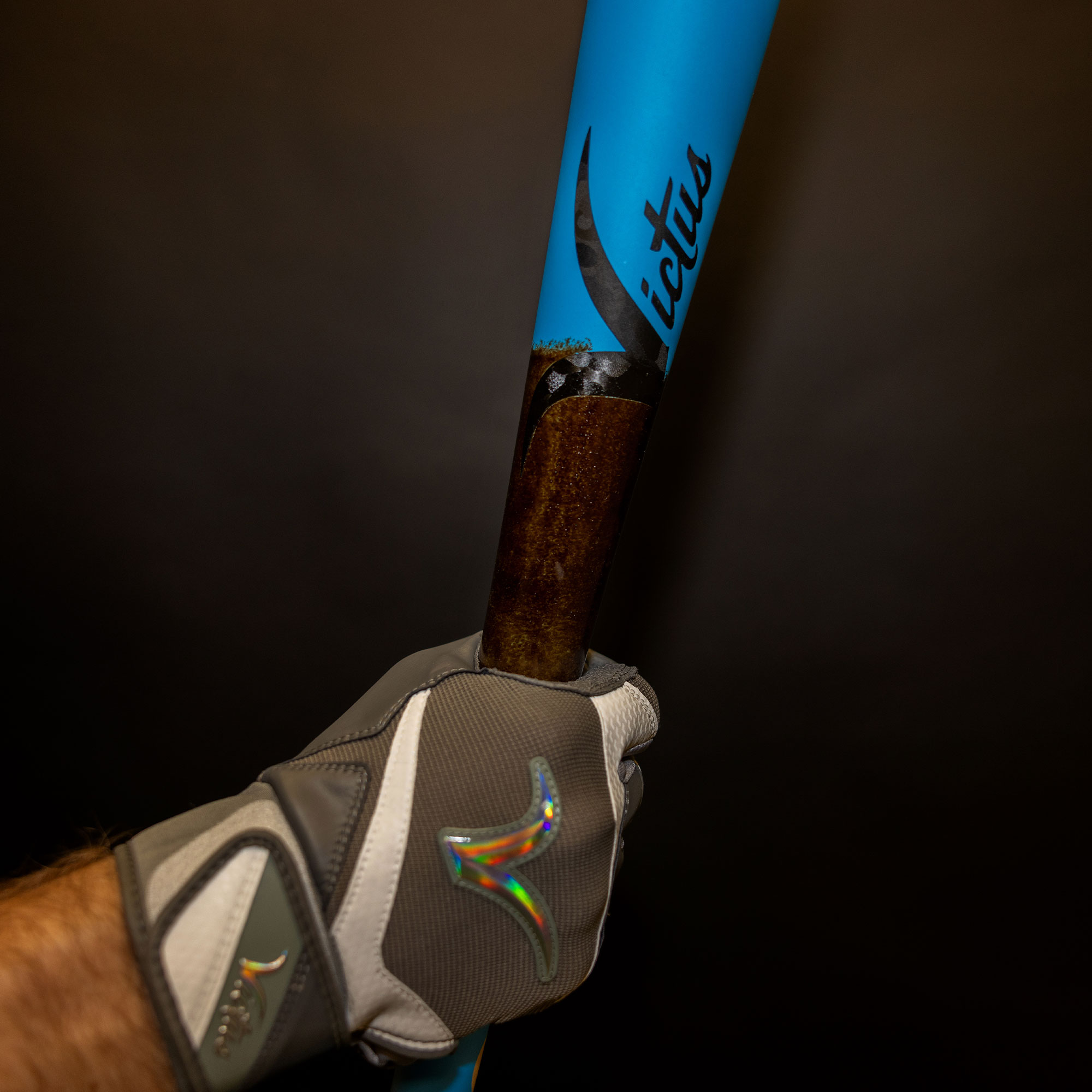 Victus V-Cut