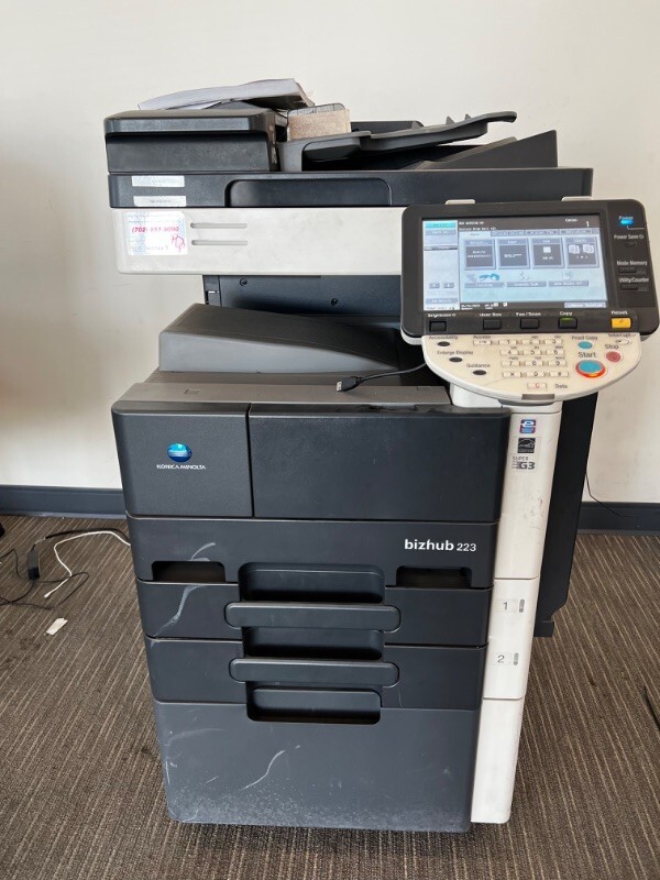 BizHub 223 printer