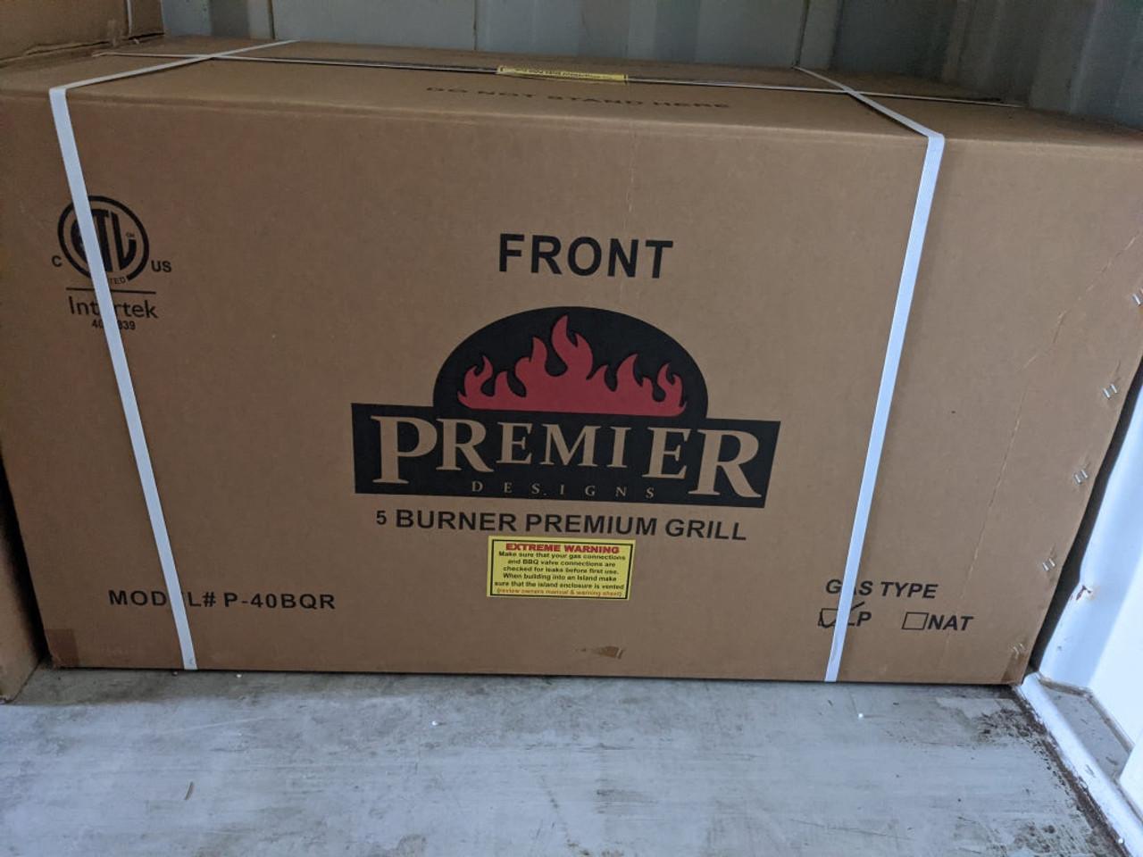 Close Out Premier Design 4 Burner w/ Rotisserie & Back Burner Propane- PD-40BQRLP