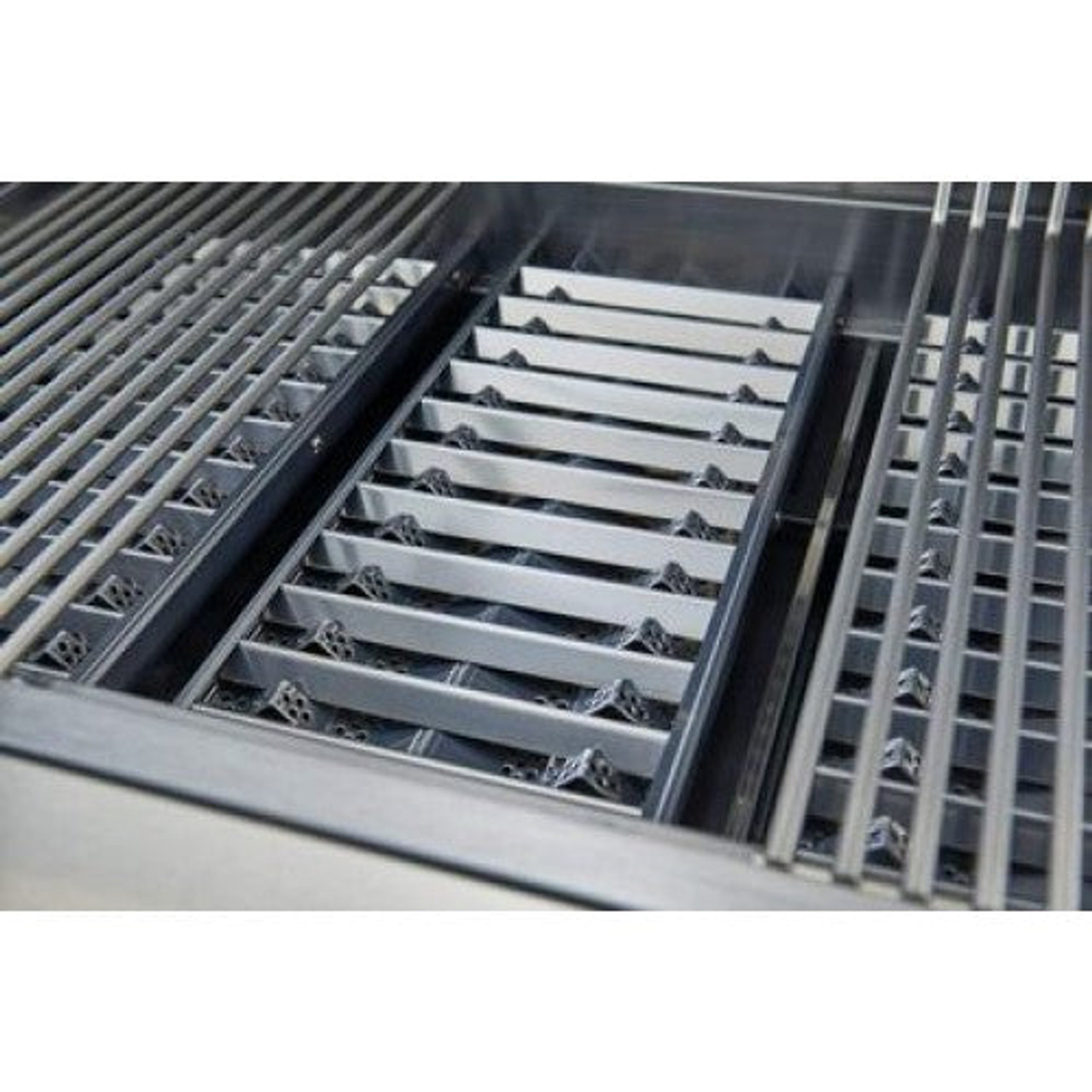 Broilmaster Premium - 34-Inch 3-Burner Built-In Grill - Natural Gas (Open Box) - BSG343N-1-OB