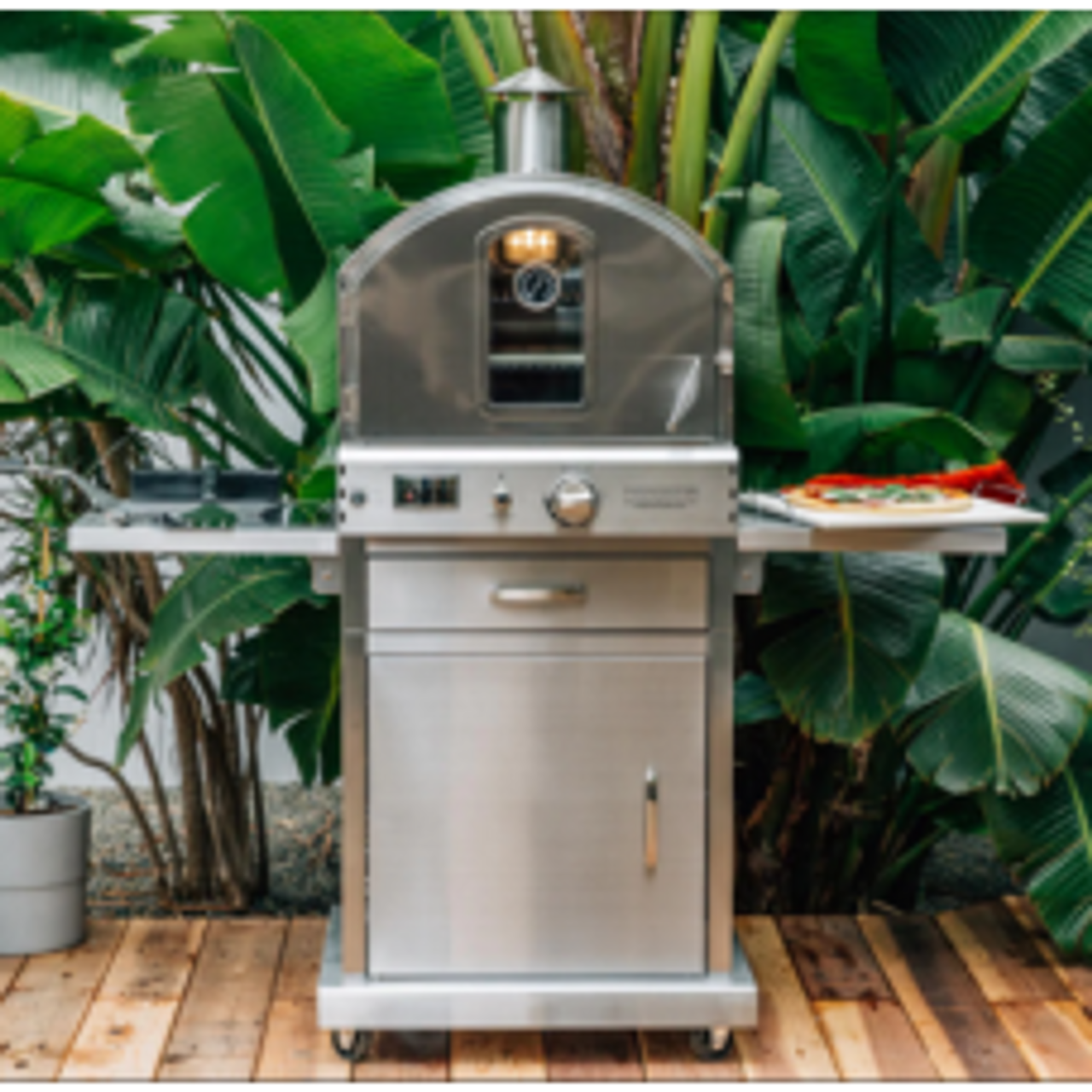 Summerset the Freestanding Outdoor Oven Natural Gas - SS-OVFS-NG